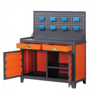 Lampe  -Stilwerkzeugschrank